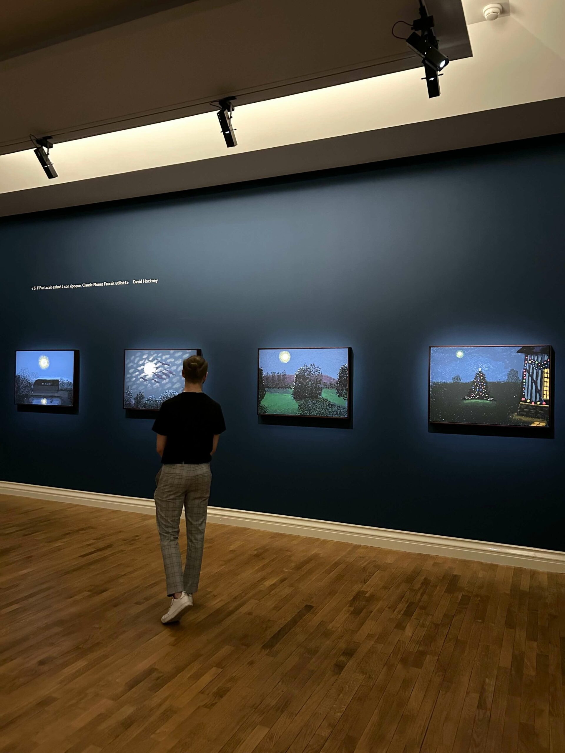 accrochage de l'exposition de David Hockney au Musée des Beaux Arts de Rouen